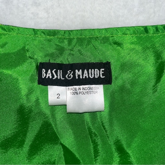 Basil & Maude Iridescent Green Blue Sequin Mermaid Beaded Skirt Sz 2 A Line - Picture 9 of 16